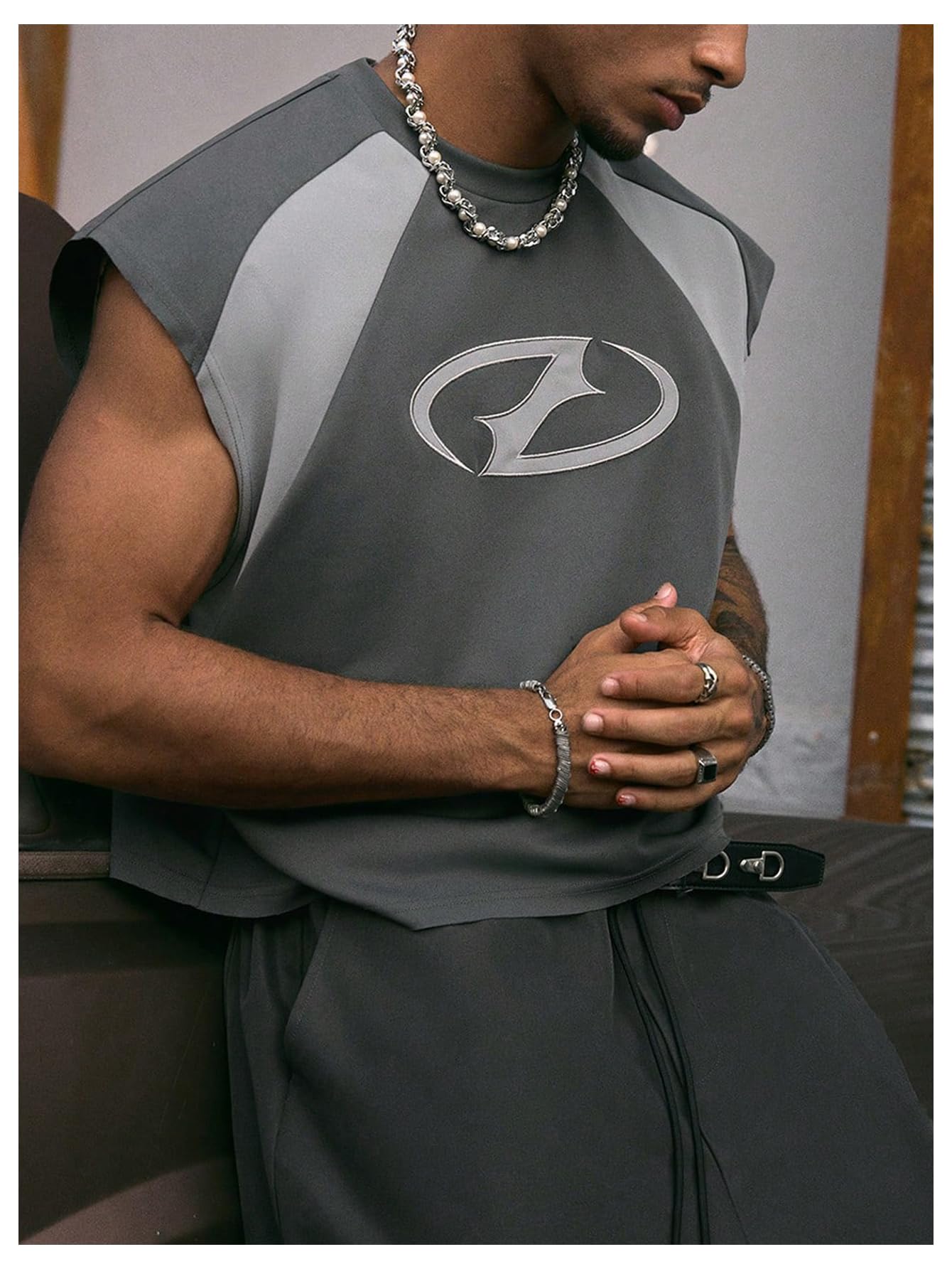 GORGLITTER Men's Y2k Cropped Tank Top Graphic Dolman Sleeve Boxy Oversized Streetwear Crop Top Tee Shirts Rave Outfits